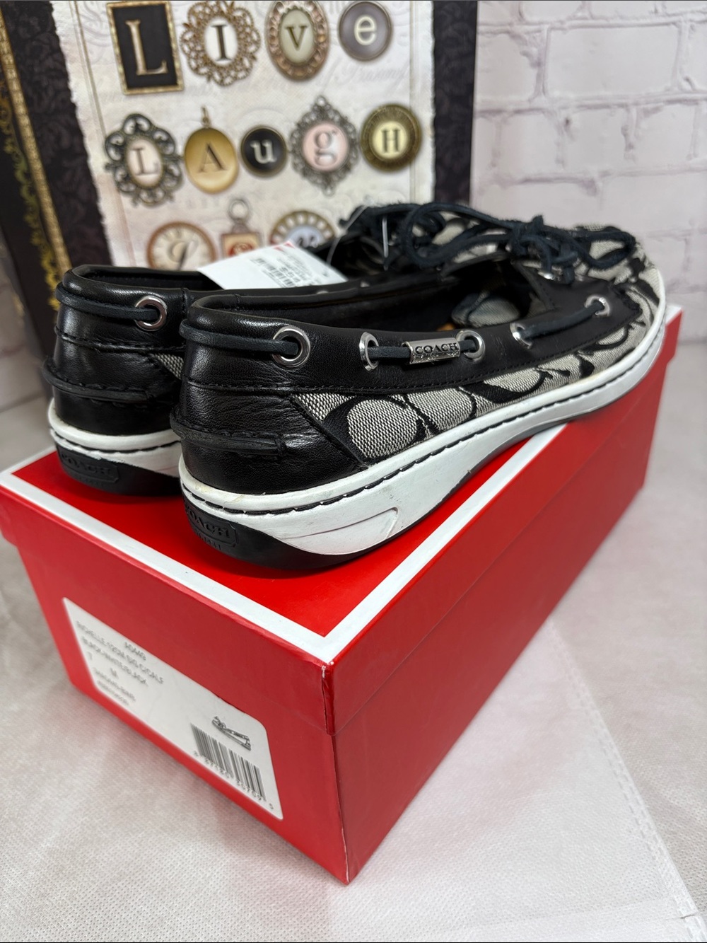Women’s 7M Coach Lace up Boat Shoes Black Leather Signature C EUC w/Red Shoe Box - Picture 5 of 14